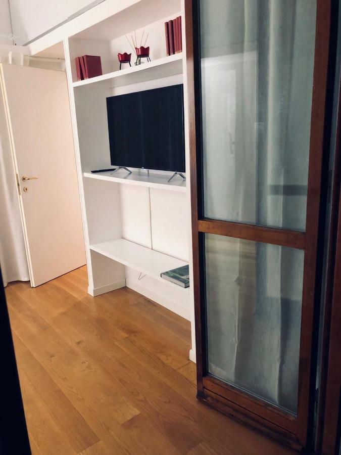 Florence Liberta Apartment With Balcony 外观 照片